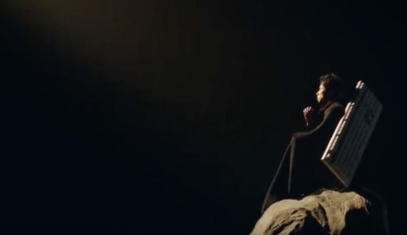 京东新广告对00后下手了！