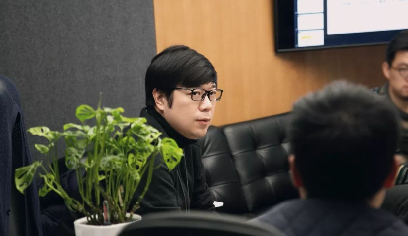 小米如何重新定义互联网商业化