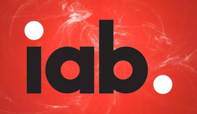 2018年美国数字广告营收超千亿；腾讯Q3财报广告业务或接棒游戏；多家五星级酒店遭遇品牌危机 | Morketing周刊010期