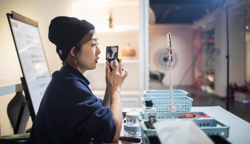 ​微信小程序公测直播功能，腾讯的“电商梦”越来越近？