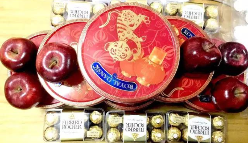 平安夜的这一天，Morketing的小伙伴们竟然……