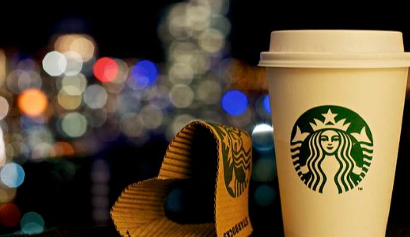 星巴克披露中国区Q3销售额将下降25%，正在押注于咖啡外卖业务