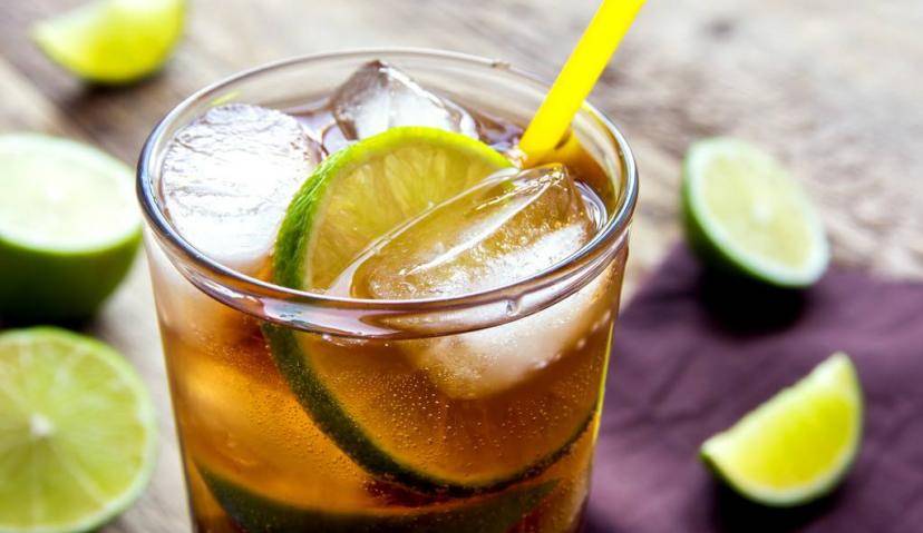 如何让Z世代PICK你？冷饮品牌要在电梯媒体上大做文章