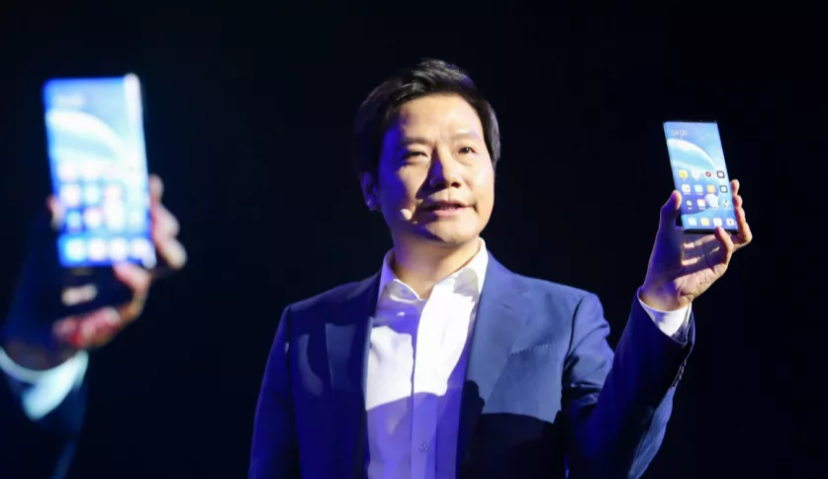 ​雷军抖音直播首秀， 49999元透明电视“秒光”