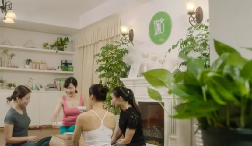 释名“瑜舍瑜伽”：名字解释了它为何能盈利