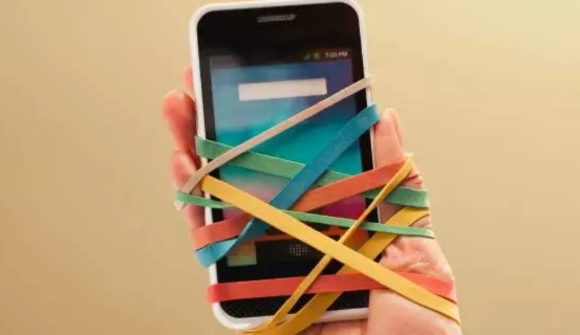 为什么你永远放不下手机？ | 深度