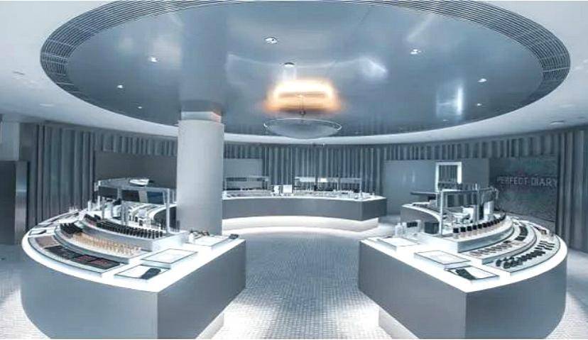 完美日记大动作不断，是在表达什么？