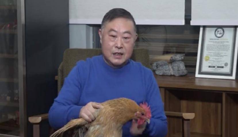 老乡鸡玩起梗来，就没脱口秀演员什么事了？