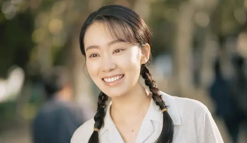 票房破43亿，押中《你好，李焕英》的这家公司成最大赢家