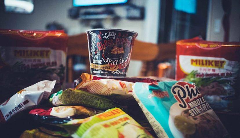 ​外卖能干掉方便面？！你想多了……