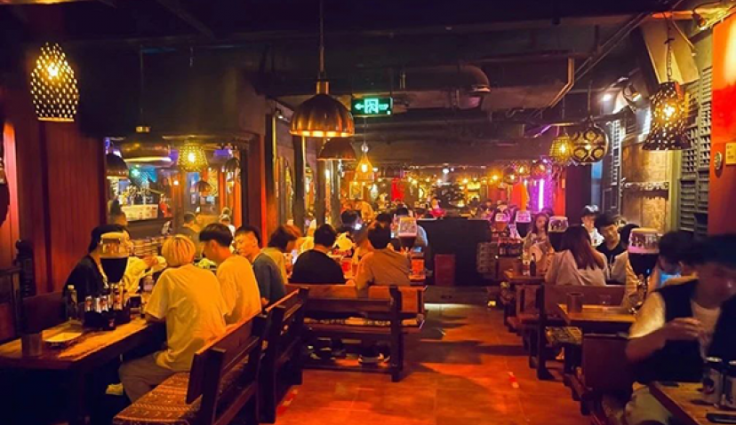 年轻人已经盯上小酒馆了？