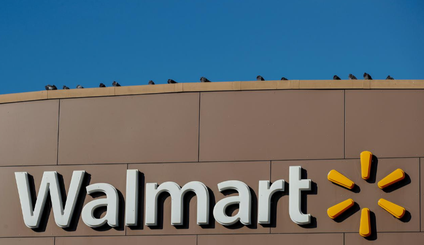 电商新格局？沃尔玛用上千家店铺“硬刚”亚马逊