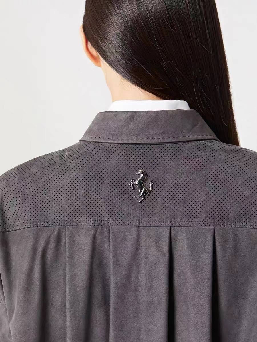 法拉利在中国卖风衣，售价4.45万元